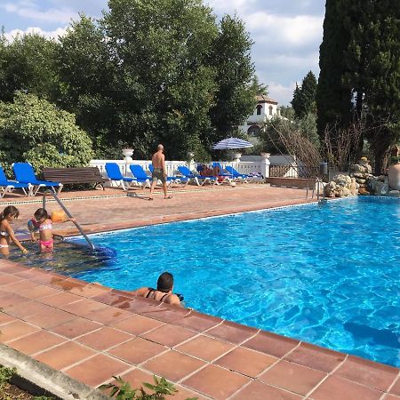 Camping Reina Isabel La Zubia  Exterior foto